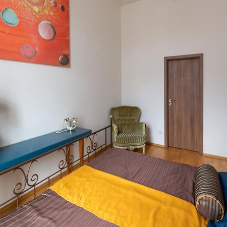 Apartment Sirius D In Center Of Cb. Ceske Budejovice Bagian luar foto