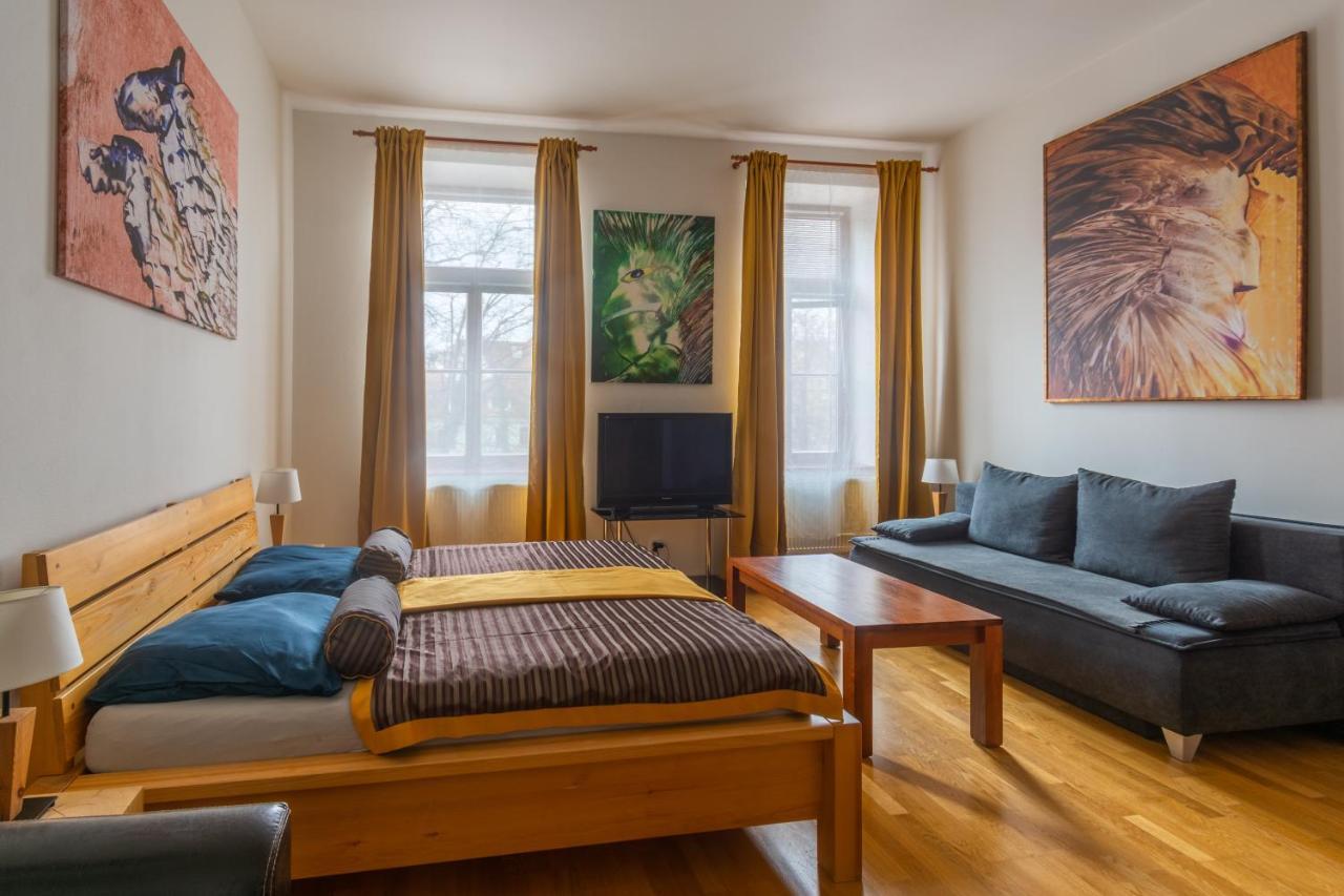 Apartment Sirius D In Center Of Cb. Ceske Budejovice Bagian luar foto